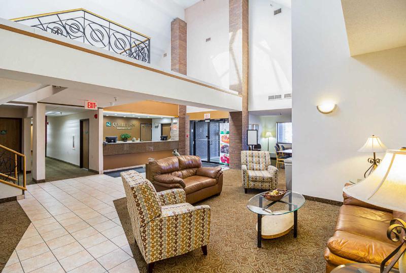 Quality Inn Thief River Falls Buitenkant foto