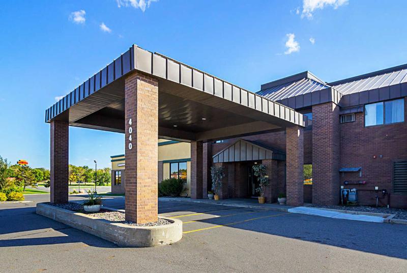 Quality Inn Thief River Falls Buitenkant foto