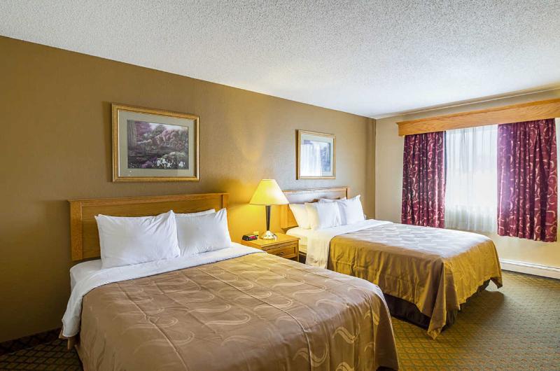 Quality Inn Thief River Falls Buitenkant foto