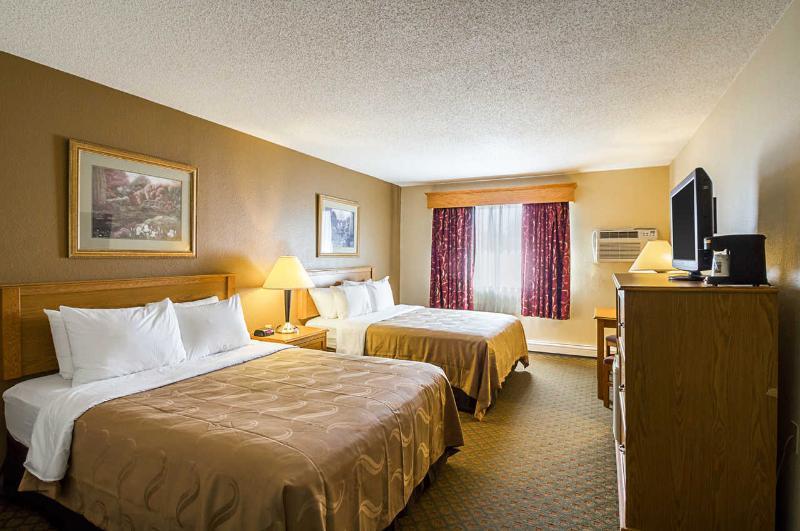 Quality Inn Thief River Falls Buitenkant foto
